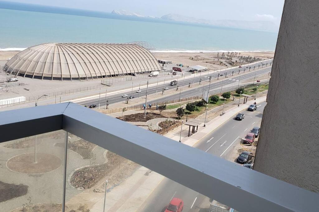 Apartamento De Estreno Con Balcon Frente Al Mar. Lima Exterior foto